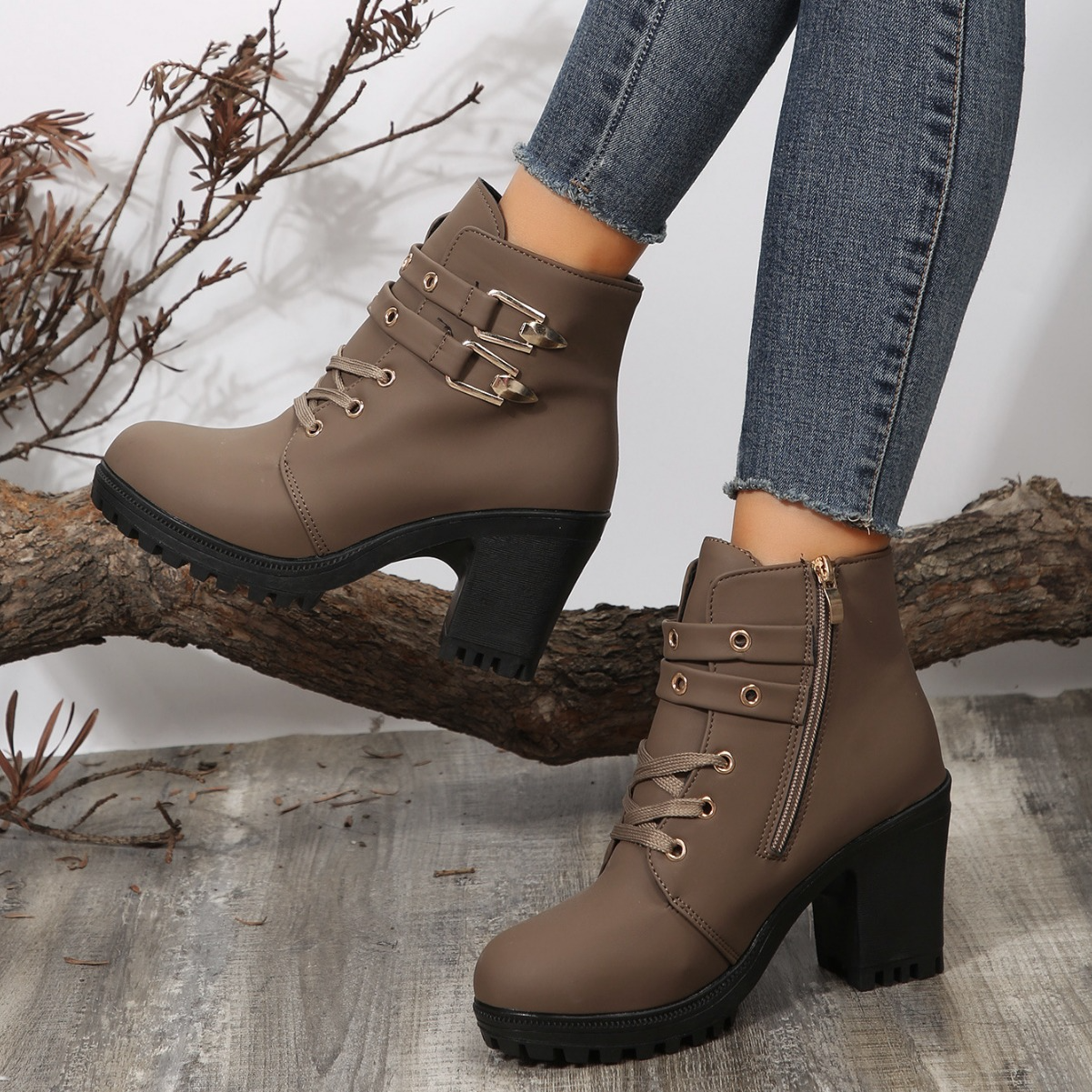 Botte à Talon en Cuir Violette